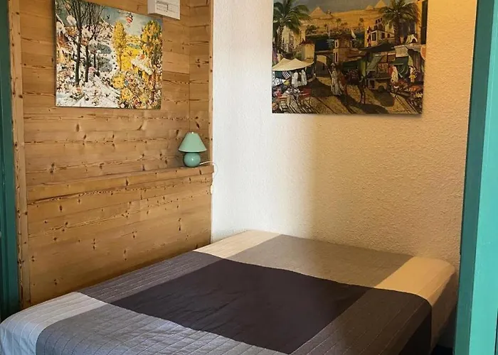 Hauts De Vanoise - 2 Pieces Pour 6 Personnes Mae-6411