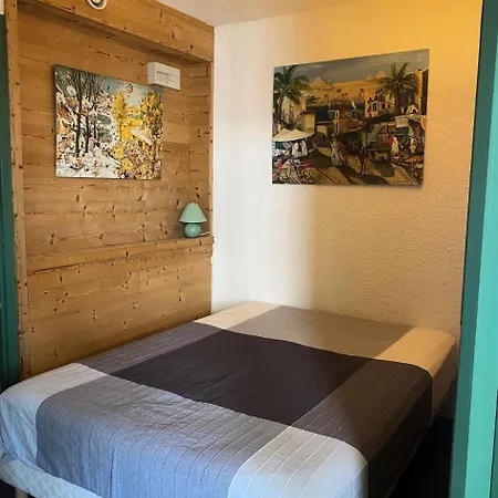 Hauts De Vanoise - 2 Pieces Pour 6 Personnes Mae-6411